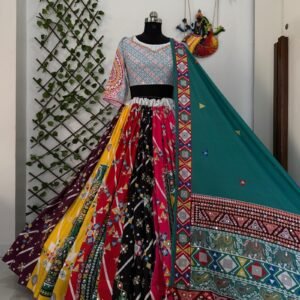 NEW TRENDING NAVRATRI SPECIAL CHANIYA CHOLI