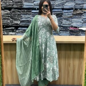 New Anarkali kurta set with new style in saganeri print