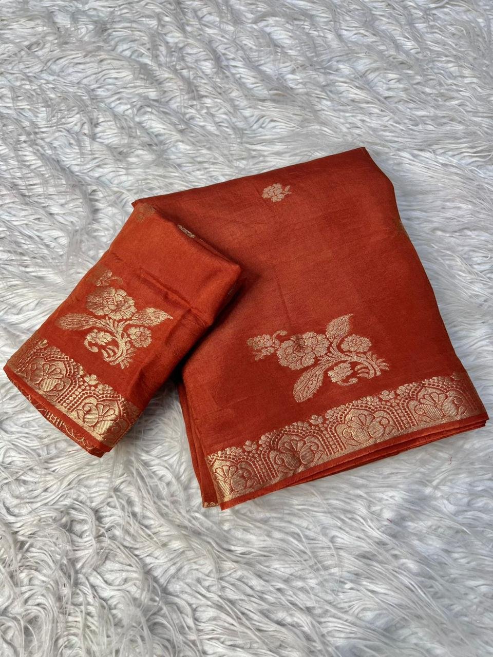 Viscos soft dola floral border butta