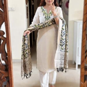 HANDLOOM EMBROIDERY SET WITH KHADI SILK DUPATTA